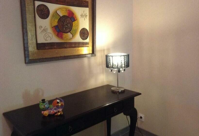 膳宿费 Domaine De Puycarpin