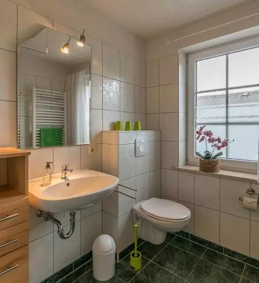 ペンション Landhaus Rundblick Im Elbsandsteingebirge Bei Bad Schandau