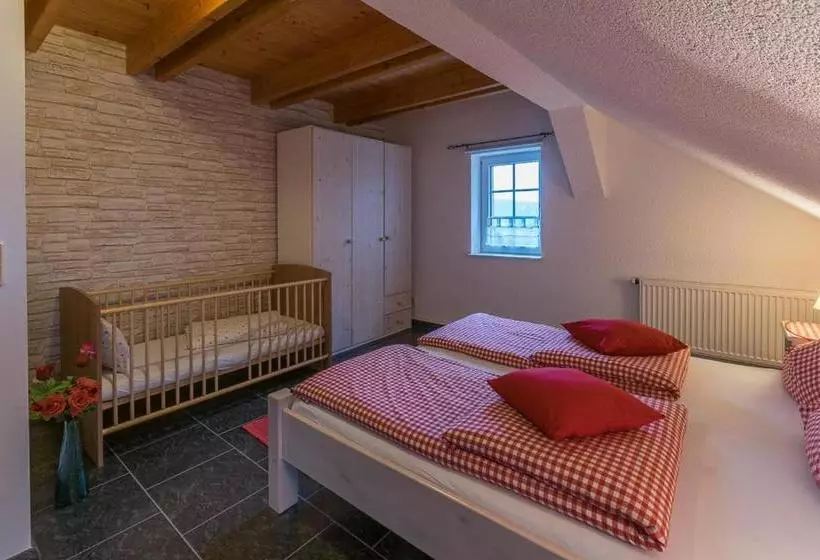 ペンション Landhaus Rundblick Im Elbsandsteingebirge Bei Bad Schandau