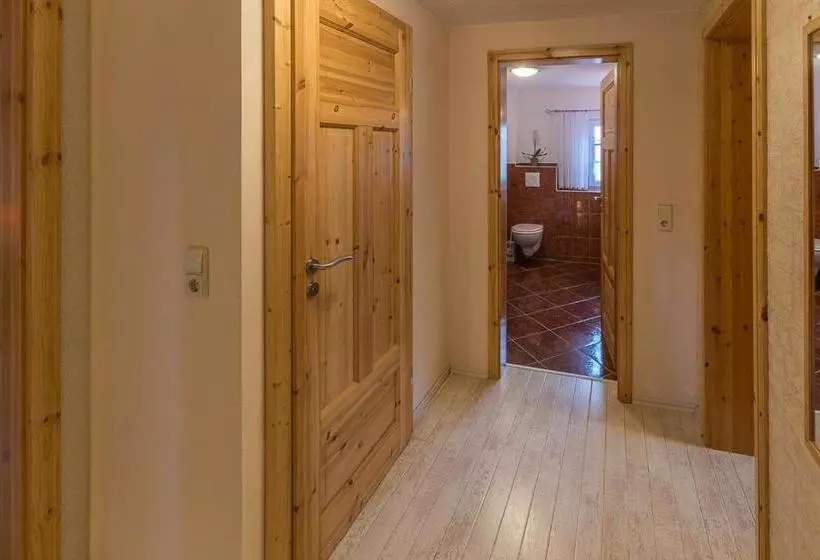 ペンション Landhaus Rundblick Im Elbsandsteingebirge Bei Bad Schandau