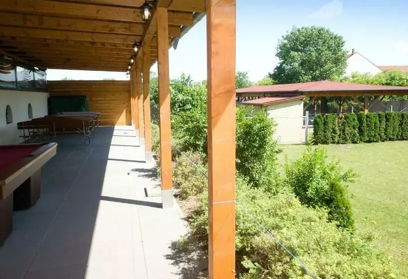 ペンション Penzion Kometa