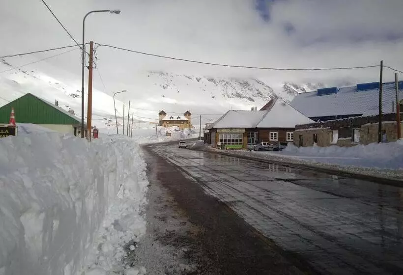 Majatalo Portezuelo Del Viento   Hostel De Montaña