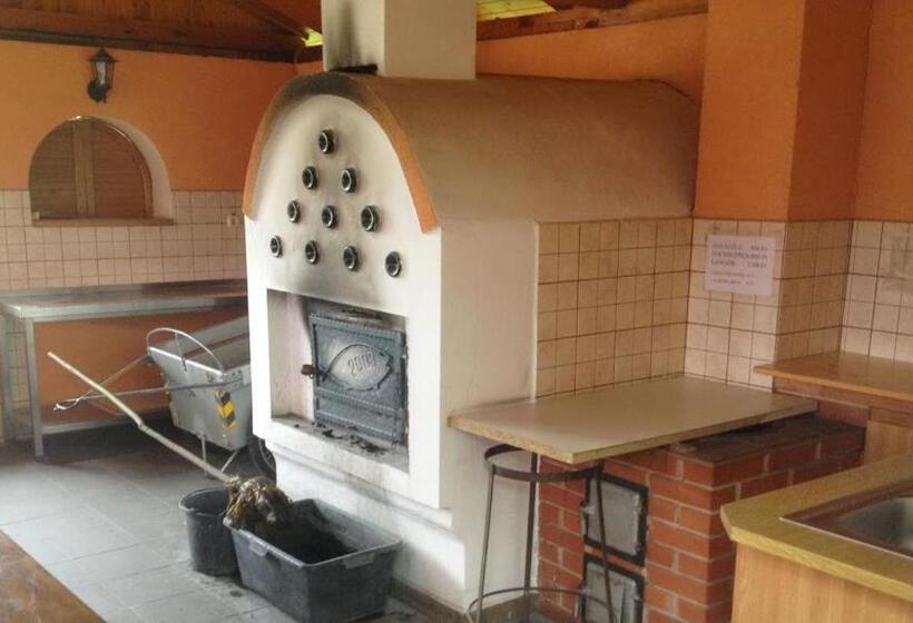 بنسيون Sárberki Horgásztó