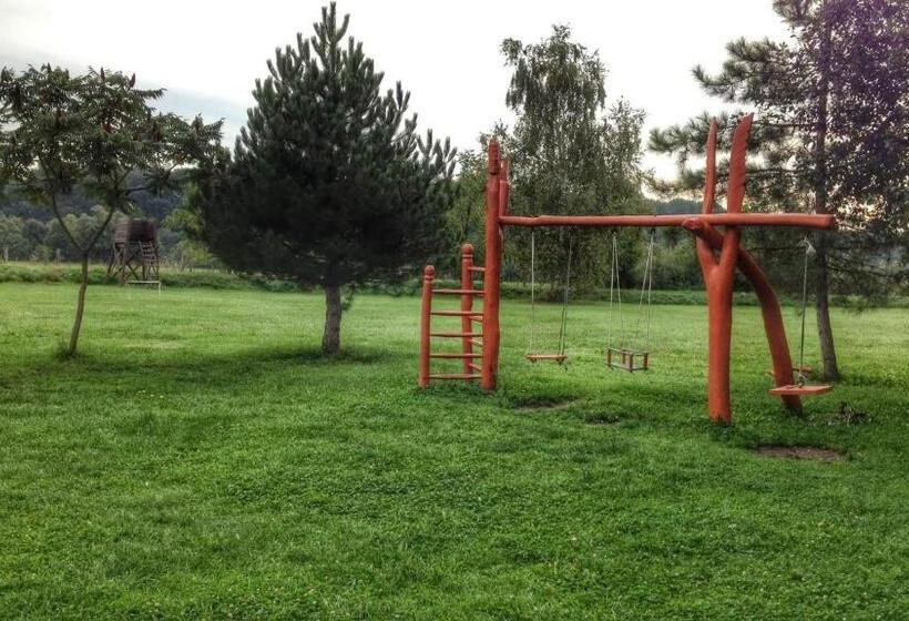 بنسيون Sárberki Horgásztó