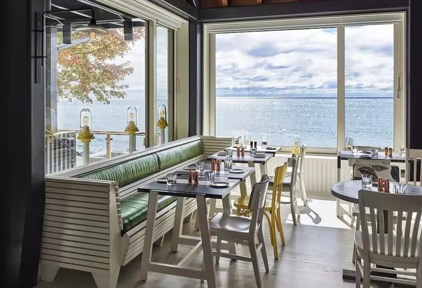 Retkeilymaja Drake Devonshire And Motor Inn