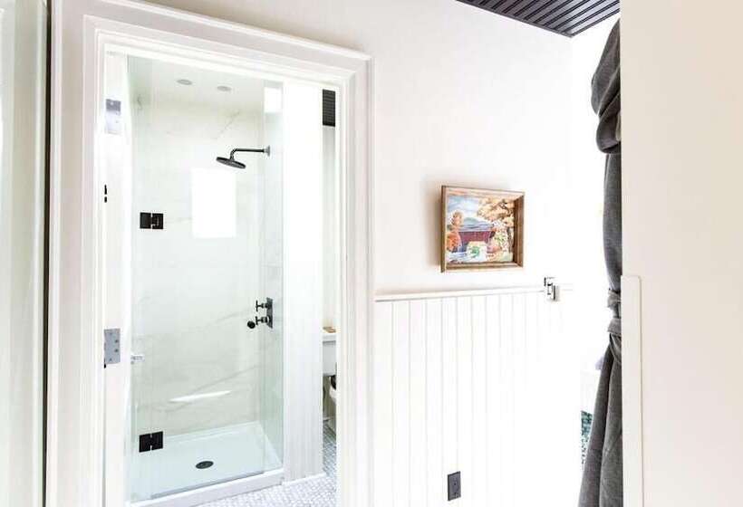 호스텔 Drake Devonshire And Motor Inn