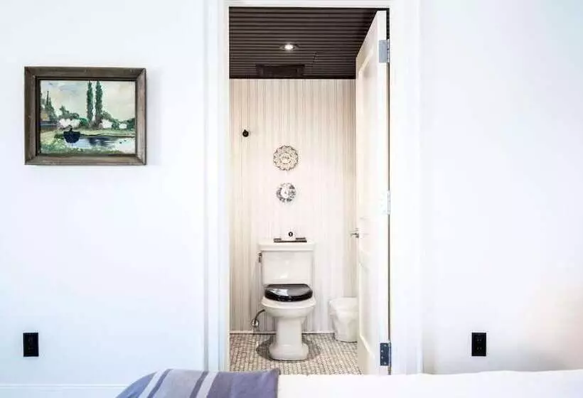 Retkeilymaja Drake Devonshire And Motor Inn