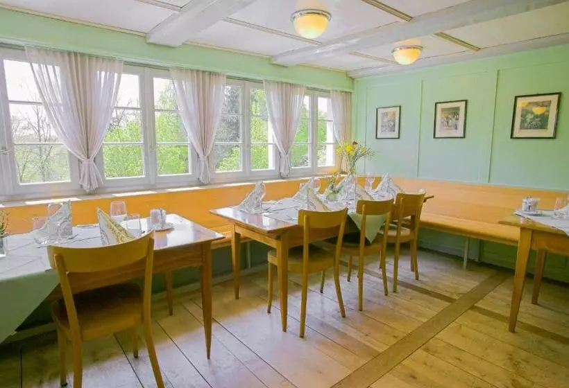 Retkeilymaja Gasthof Gyrenbad