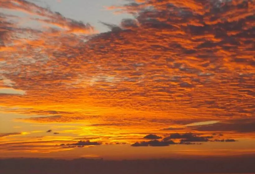 Retkeilymaja Johnson Shore Inn