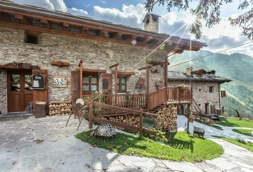 Aamiaismajoitus (B&B) Brieis Relais Alpino