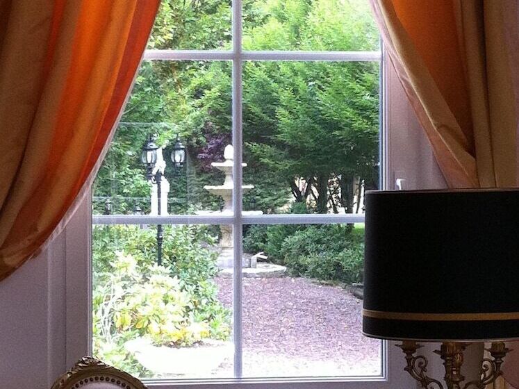 Bed and Breakfast Chateau Du Mesnil