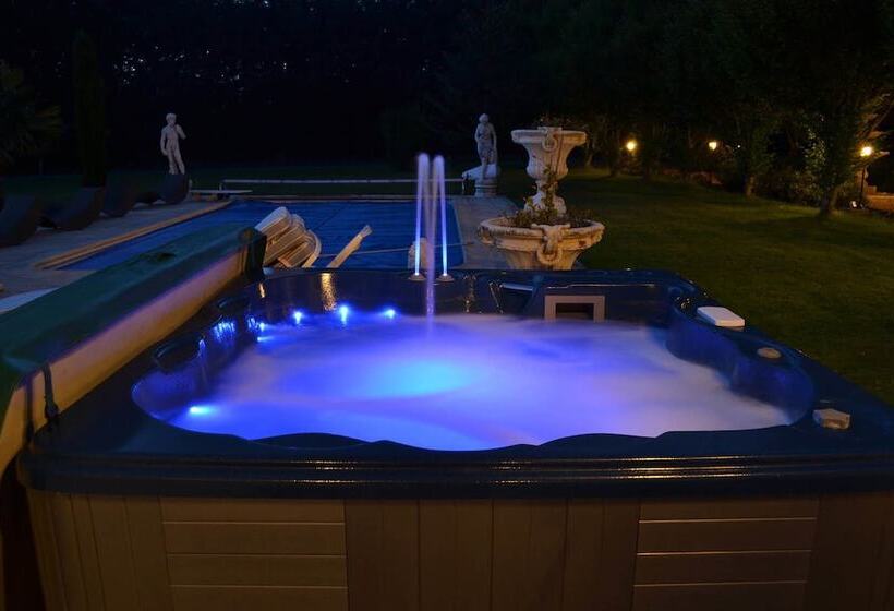 Bed and Breakfast Chateau Du Mesnil