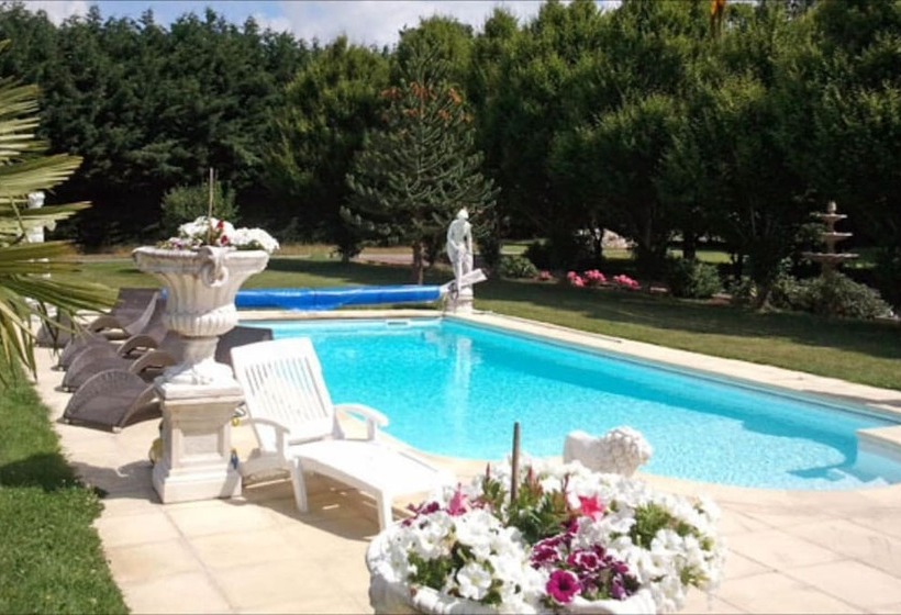 Bed and Breakfast Chateau Du Mesnil