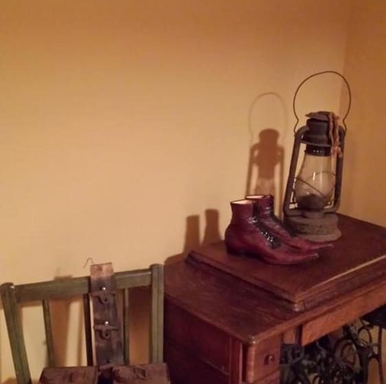 Bed and Breakfast Deer Mountain Lodge & Wilderness Resort