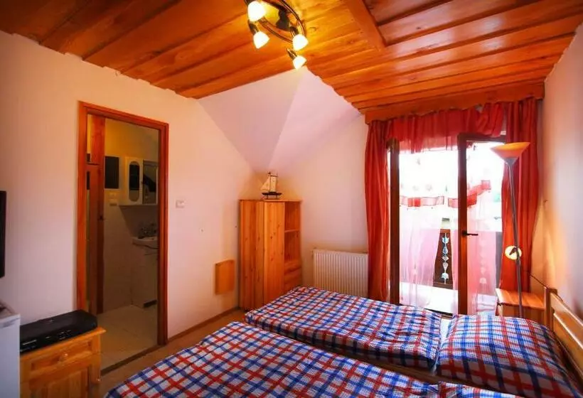 Aamiaismajoitus (B&B) Felső Fogadó