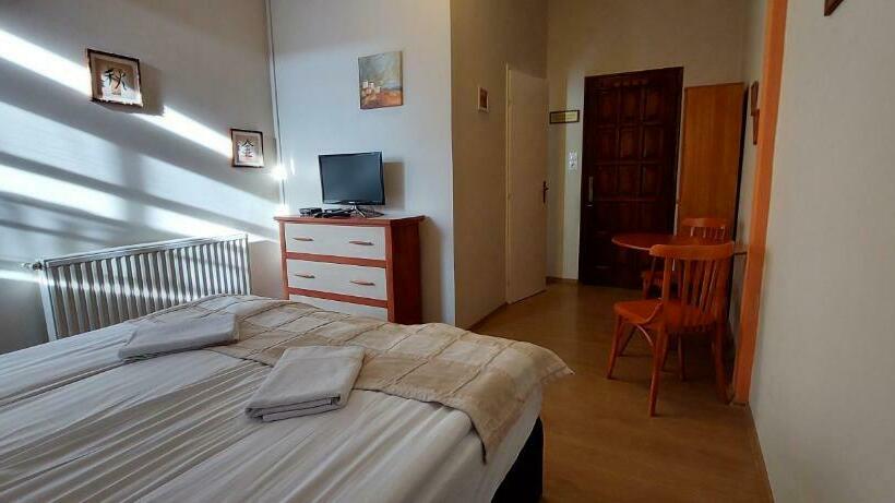 민박 Forrás Fogadó