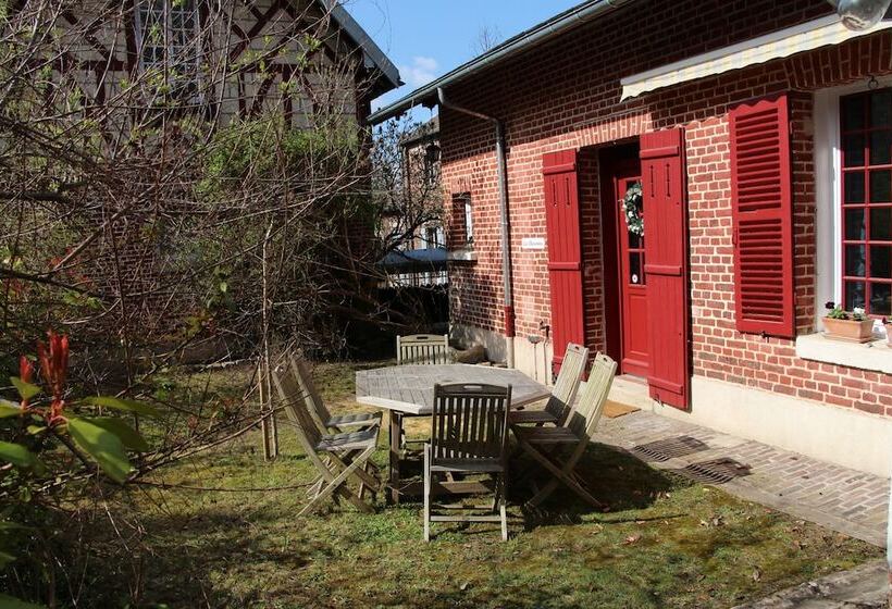 تختخواب و صبحانه L écurie De Vieuxmoulin