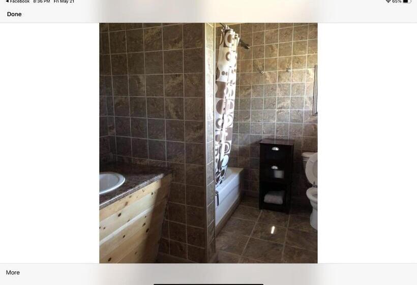 Bird Island B&b Bed And Bubble