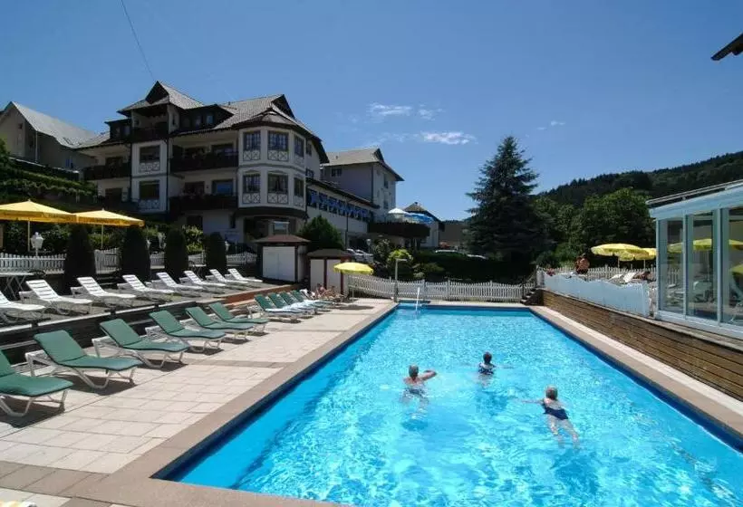 Hotelli Badischer Hof