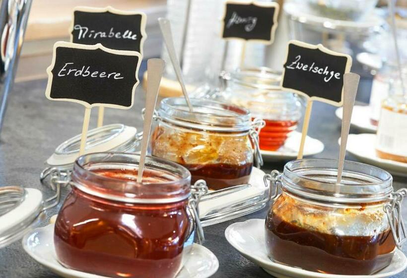 酒店 Badischer Hof