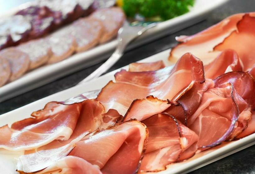 酒店 Badischer Hof