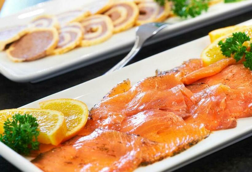 酒店 Badischer Hof