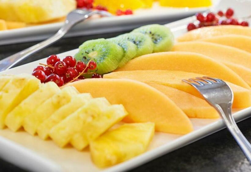 酒店 Badischer Hof