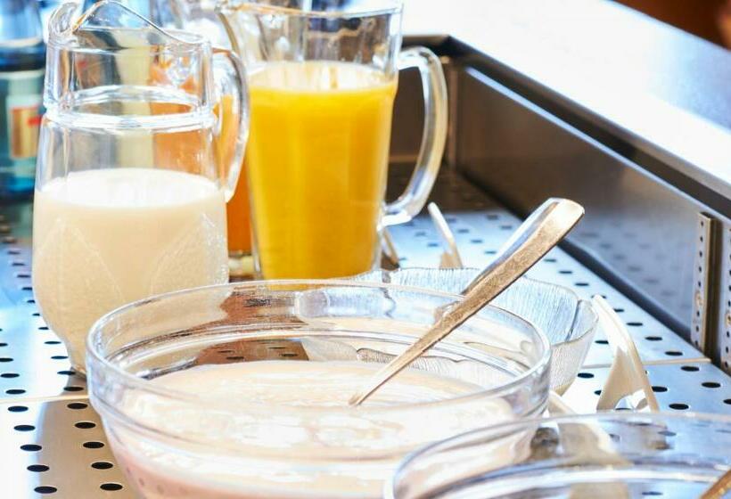 酒店 Badischer Hof