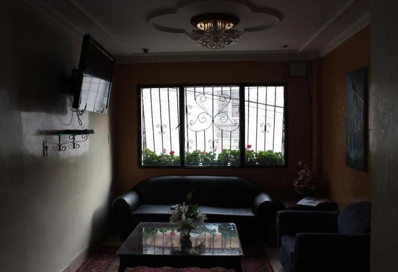 Отель El Parque Hr