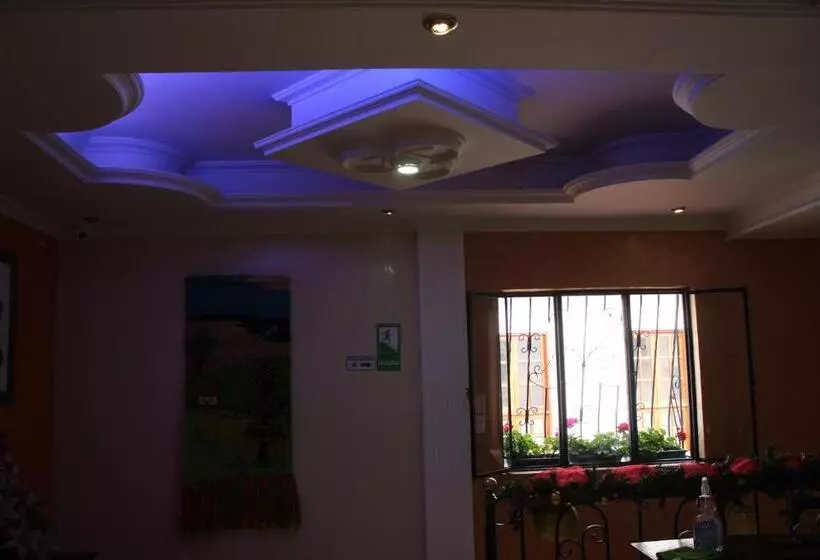 ホテル El Parque Hr