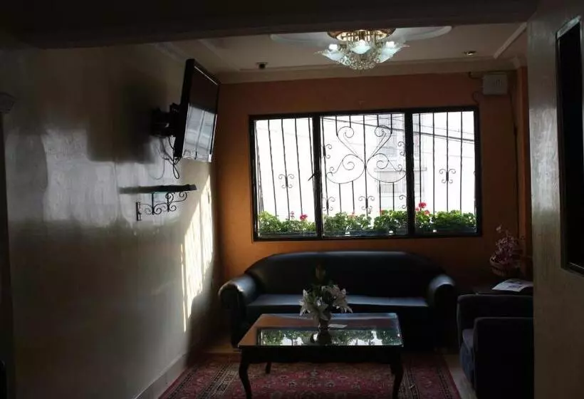 ホテル El Parque Hr