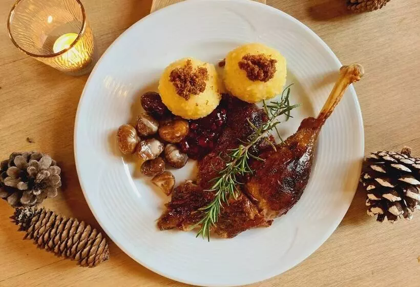 Hotelli Goldenes Fass