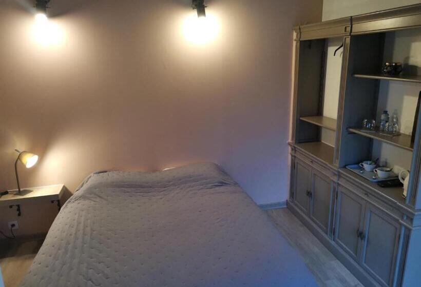 호텔 La Bastide Des Muriers