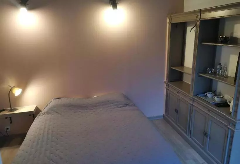 ホテル La Bastide Des Muriers