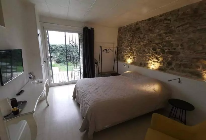 ホテル La Bastide Des Muriers