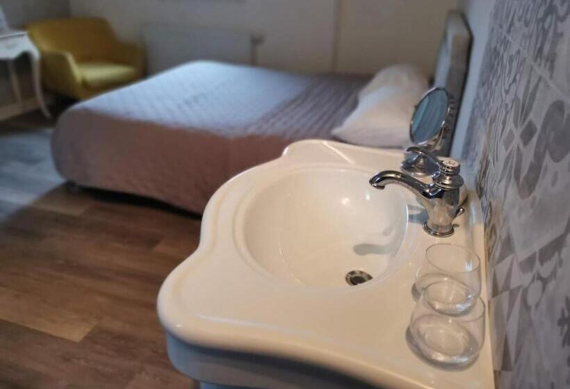 호텔 La Bastide Des Muriers