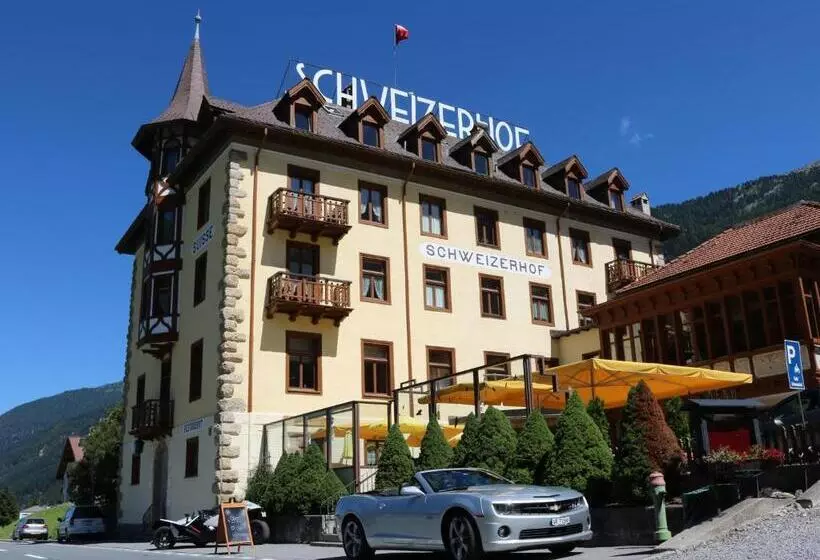 Hotelli Schweizerhof Sta Maria