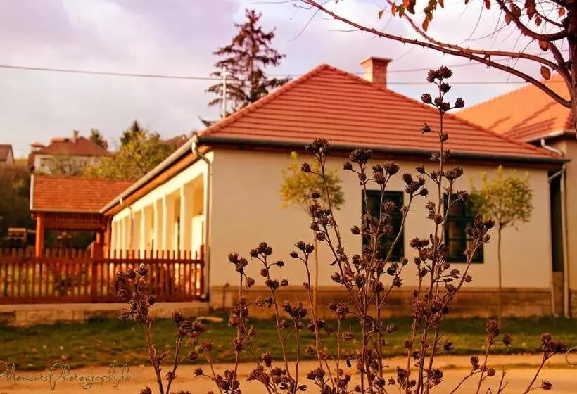 Majatalo Barta Pince Vendégház Mád