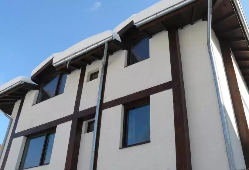 پانسیون House Arirang