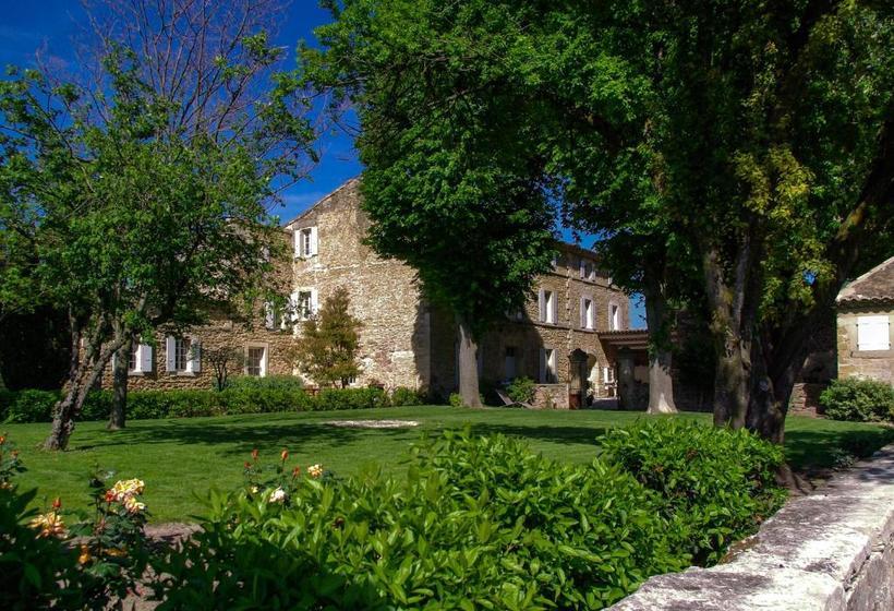 פנסיון La Moutière