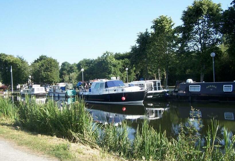 Pensió Le Vieux Chien Noir