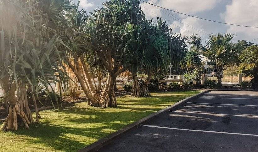 Pottsville Beach Motel