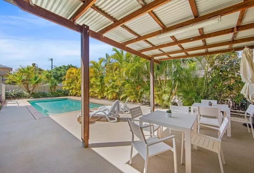 Pottsville Beach Motel