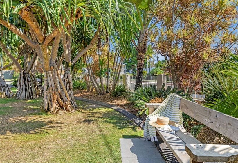 Pottsville Beach Motel