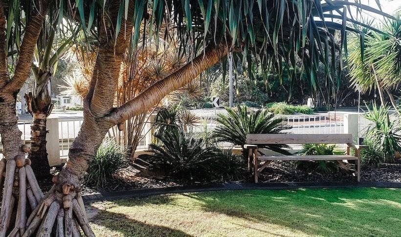 Pottsville Beach Motel