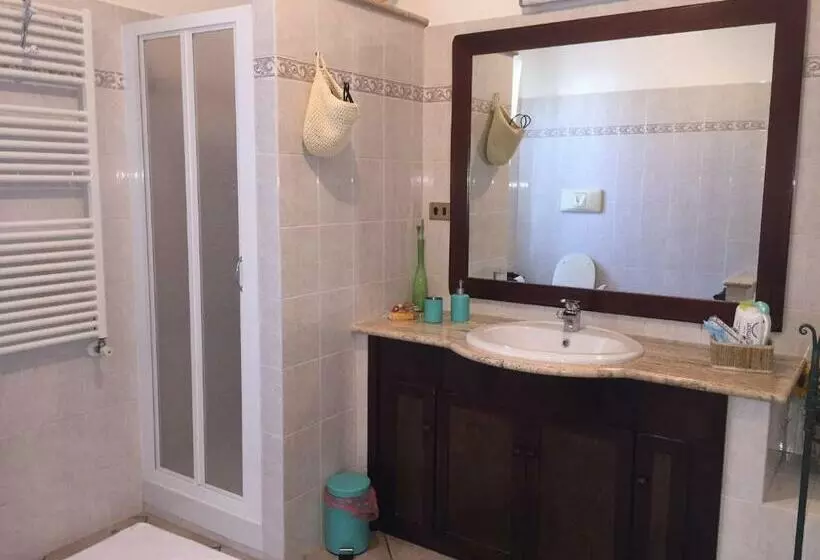 Aamiaismajoitus (B&B) Casale Del Borgo