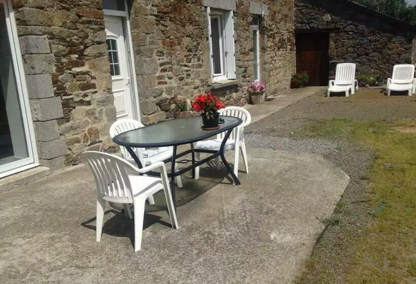 Aamiaismajoitus (B&B) Chambre D Hôtes La Haie