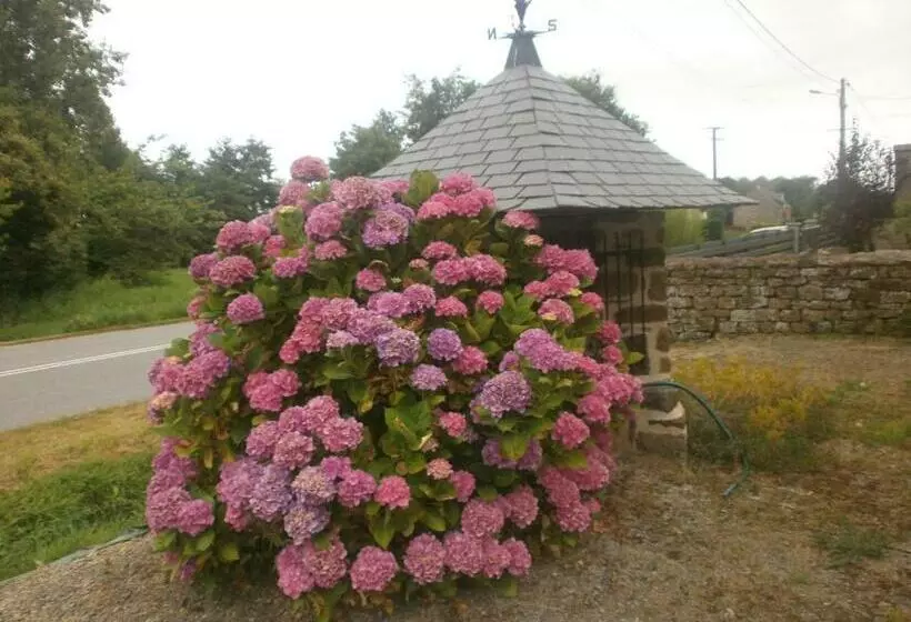 Aamiaismajoitus (B&B) Chambre D Hôtes La Haie