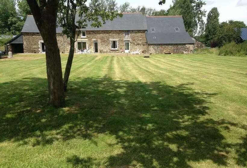 Aamiaismajoitus (B&B) Chambre D Hôtes La Haie