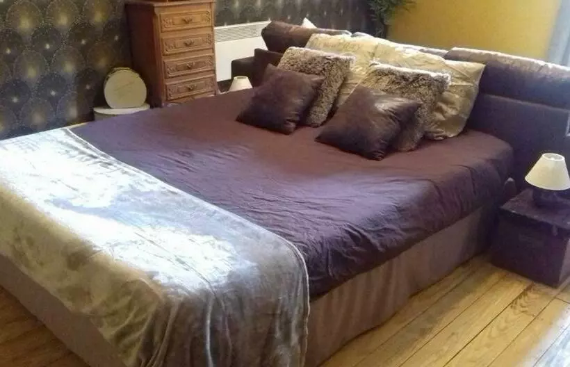 Aamiaismajoitus (B&B) Château De Nettancourt